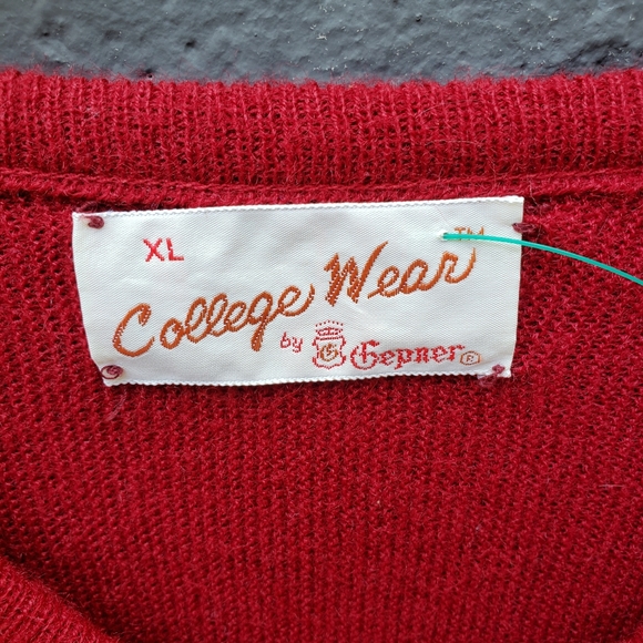 Vintage Univ. of South Carolina Cardigan - Picture 2 of 4